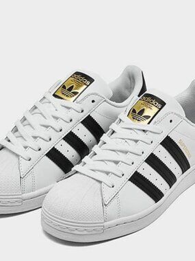 Adidas Superstar Sneakers – White/Black – Women’s – Preloved